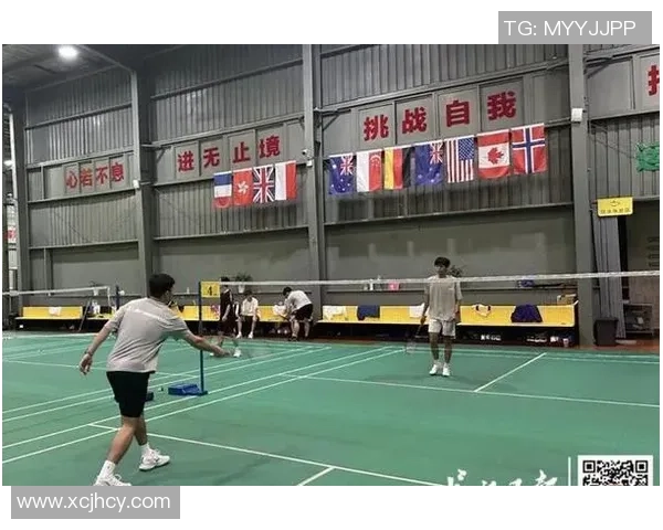 重庆羽毛球队勇闯世界锦标赛展现逆袭精神与团队力量